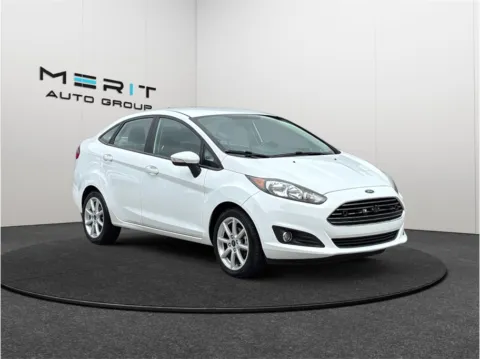 White 2016 Ford Fiesta SE Sedan 4D for sale in Jacksonville, FL