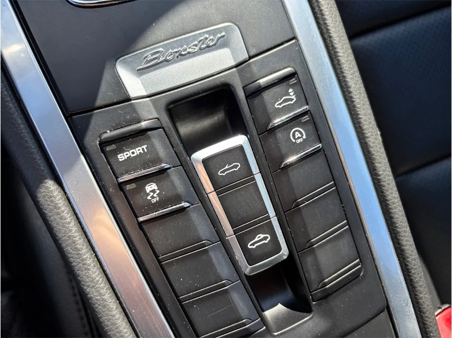 2015 Porsche Boxster S - Photo 29