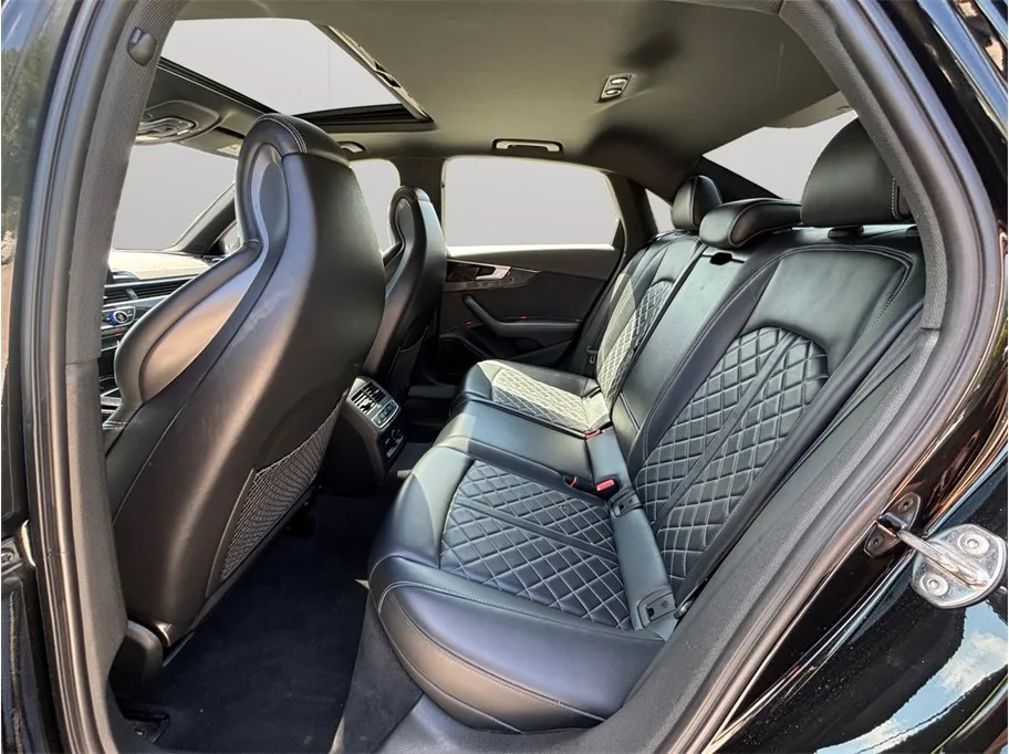 2023 Audi S4 Prestige - Photo 43