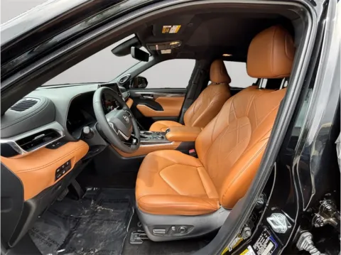 Photos of 2023 Toyota Highlander Platinum Sport Utility 4D for sale in Jacksonville, FL at Merit Auto Group Lem Turner