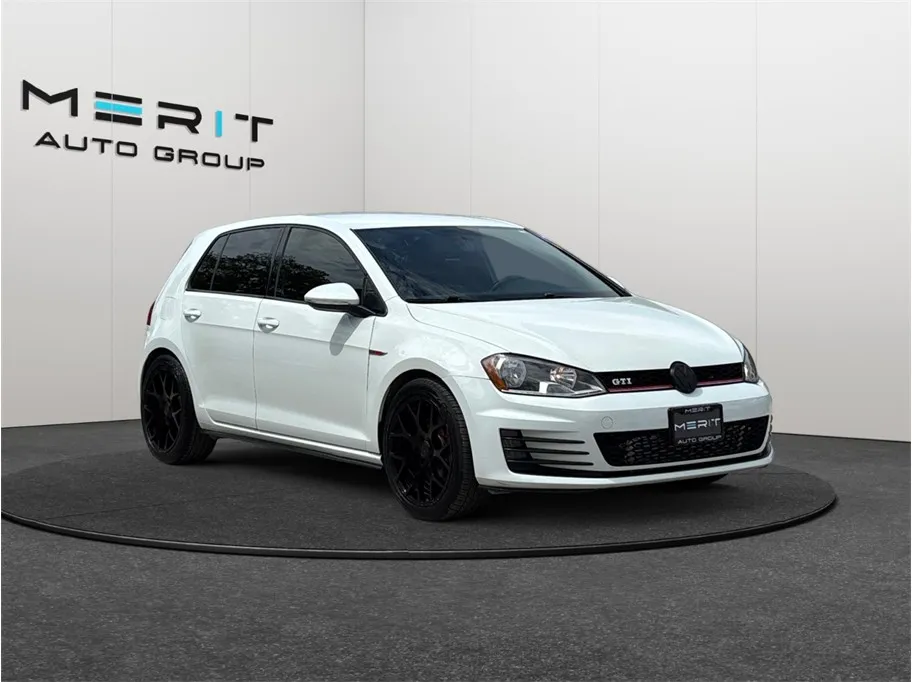 2017 Volkswagen Golf GTI S Hatchback Sedan 4D