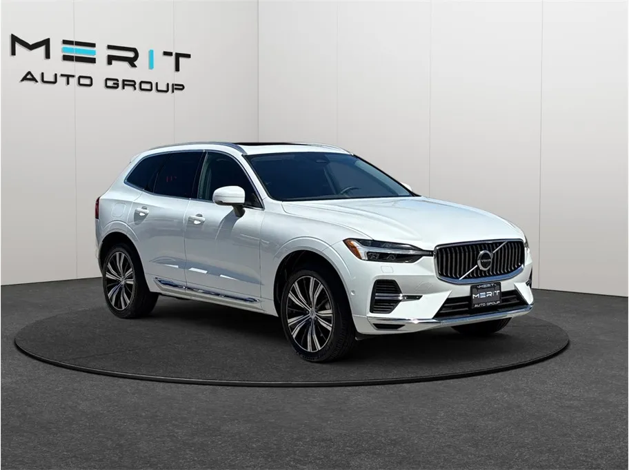 White 2023 Volvo XC60 T8 Recharge Plus Bright Theme Sport Utility 4D for sale in Jacksonville, FL