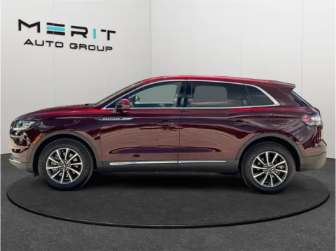 More photos of 2022 Lincoln Nautilus Sport Utility 4D at Merit Auto Group Lem Turner, FL