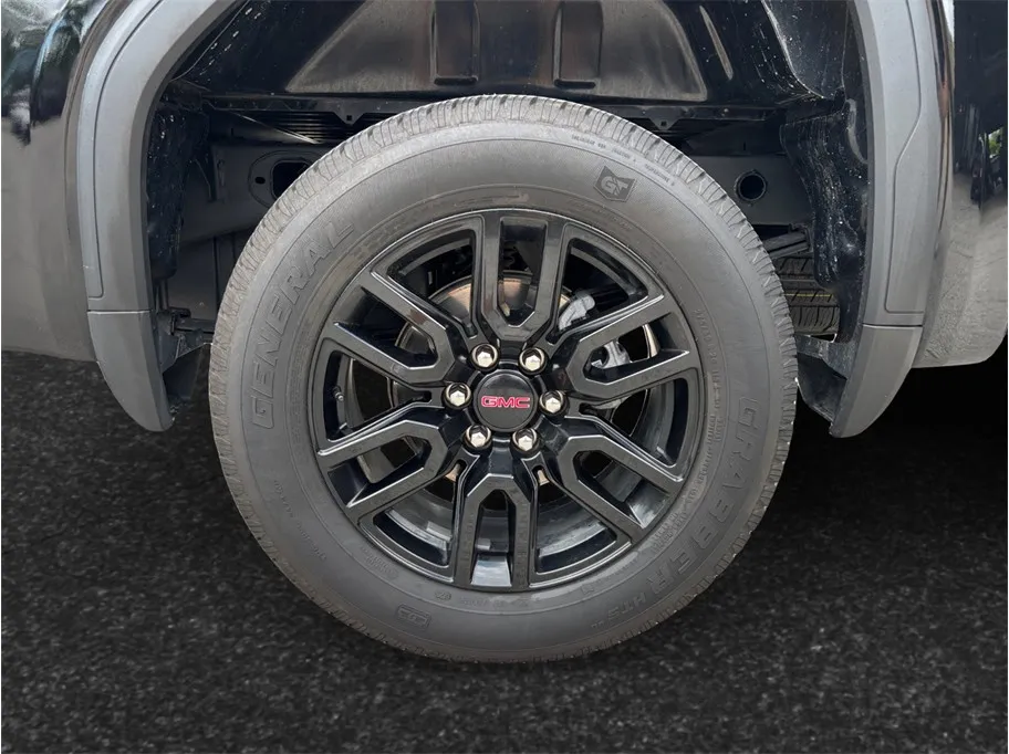 GMC Sierra photo 16