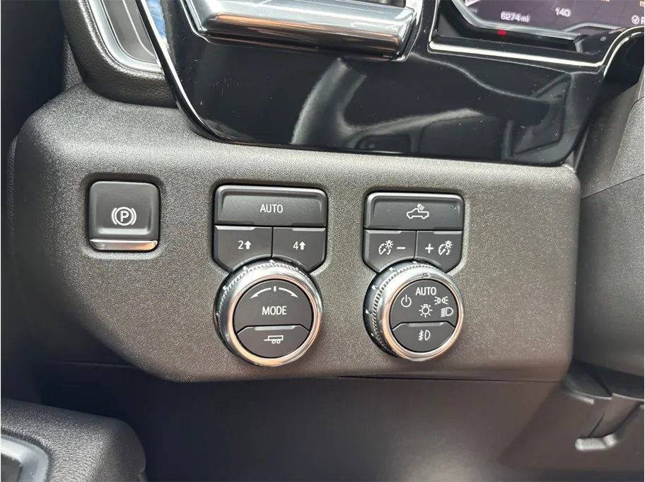 GMC Sierra photo 35