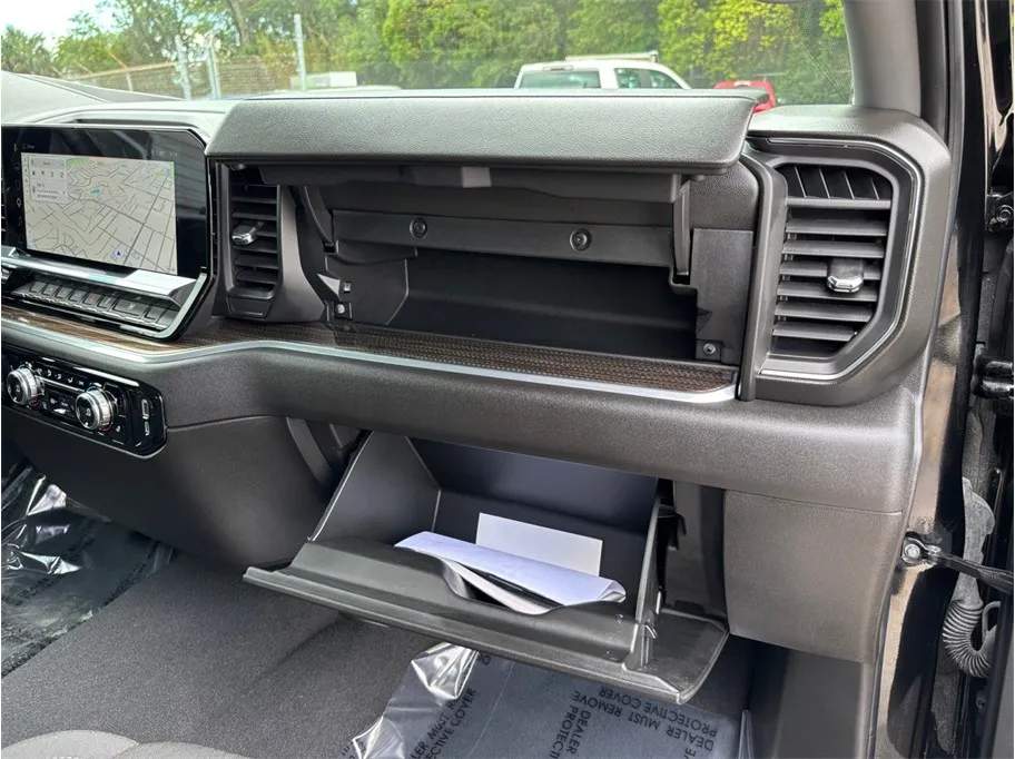 GMC Sierra photo 44