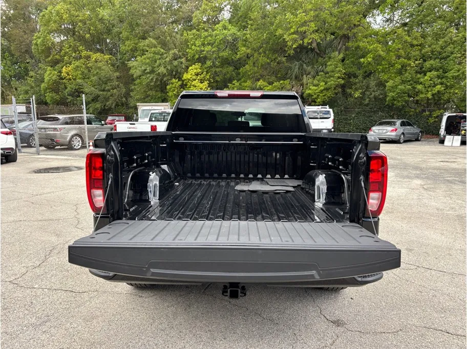 GMC Sierra photo 45