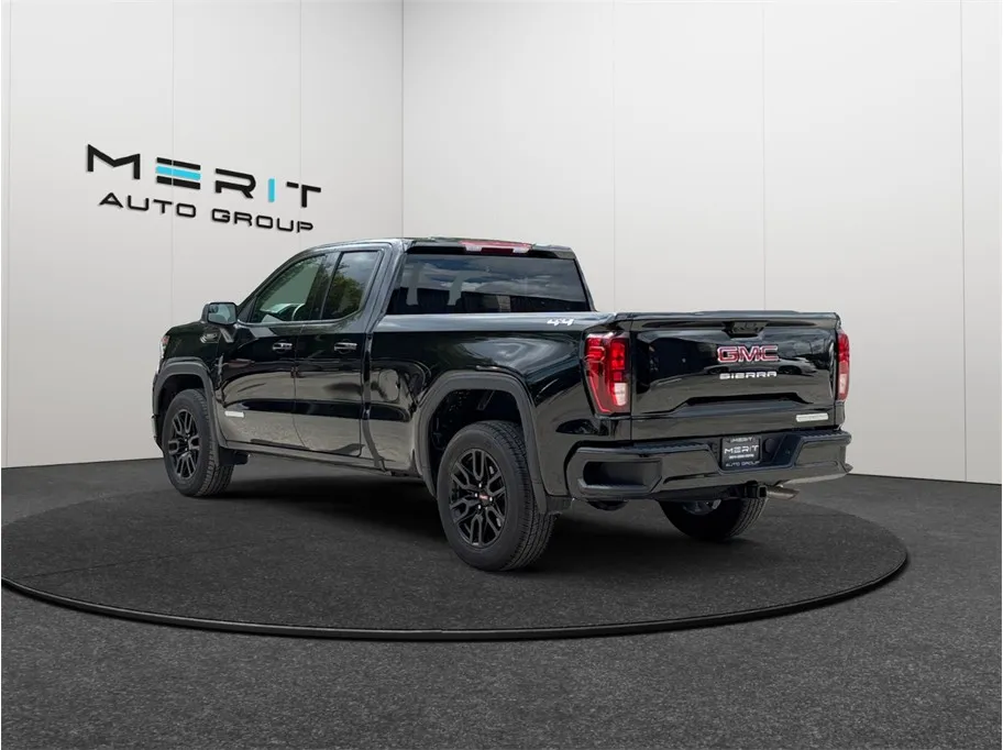 GMC Sierra photo 7