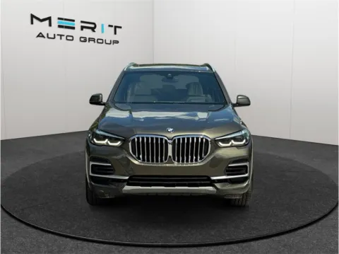 Another view of 2022 BMW X5 xDrive40i Sport Utility 4D for sale in Jacksonville, FL at Merit Auto Group Lem Turner