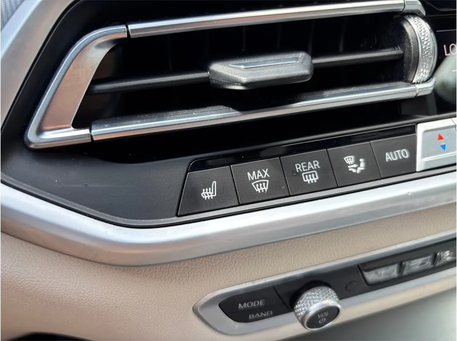 BMW X5 photo 32