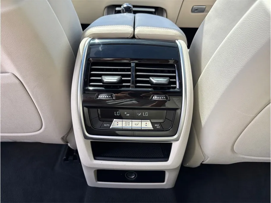 BMW X5 photo 40