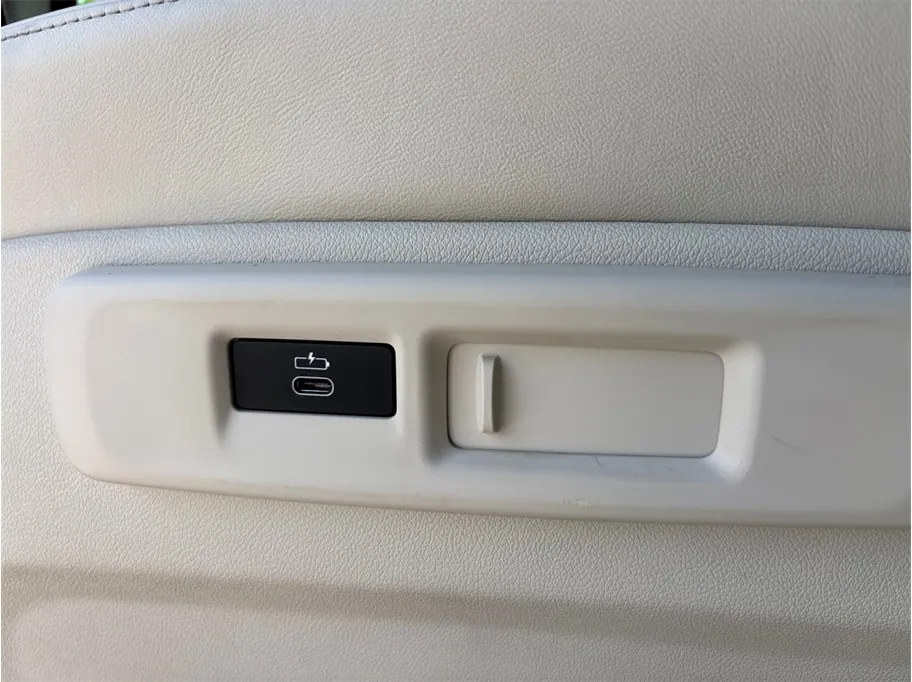 BMW X5 photo 41