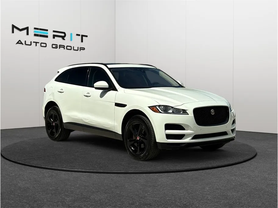 White 2020 Jaguar F-PACE 25t Premium Sport Utility 4D for sale in Jacksonville, FL