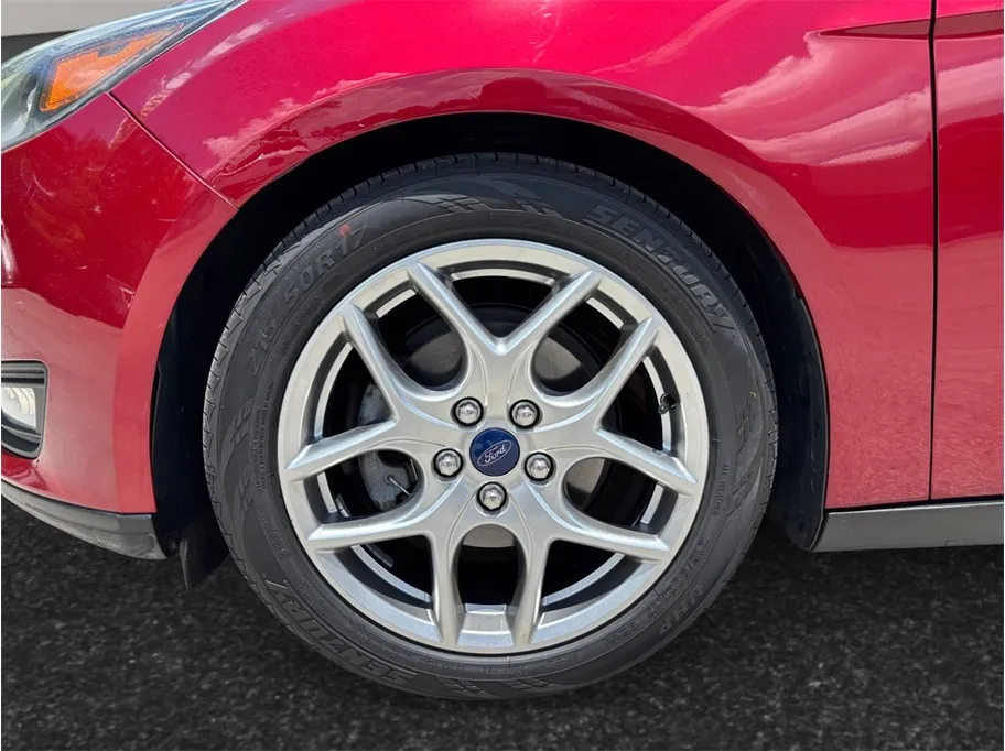 Ford Focus photo 12