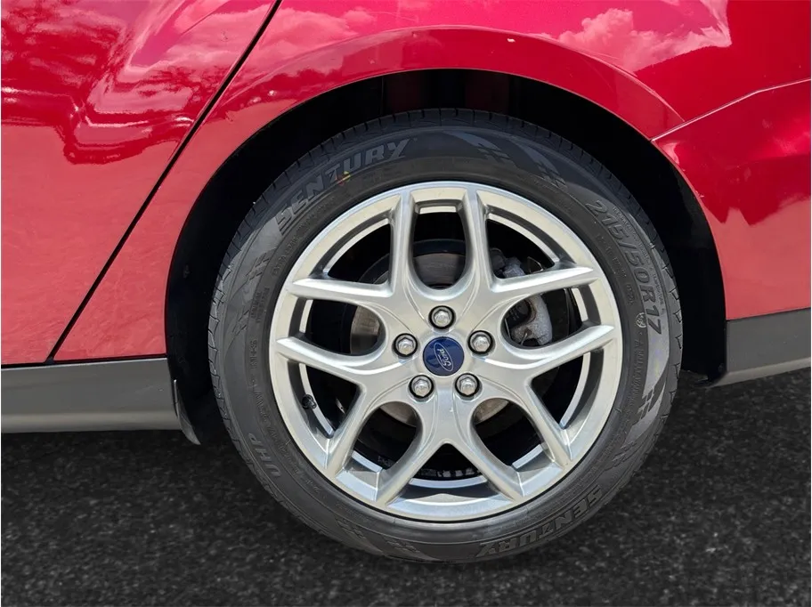 Ford Focus photo 13