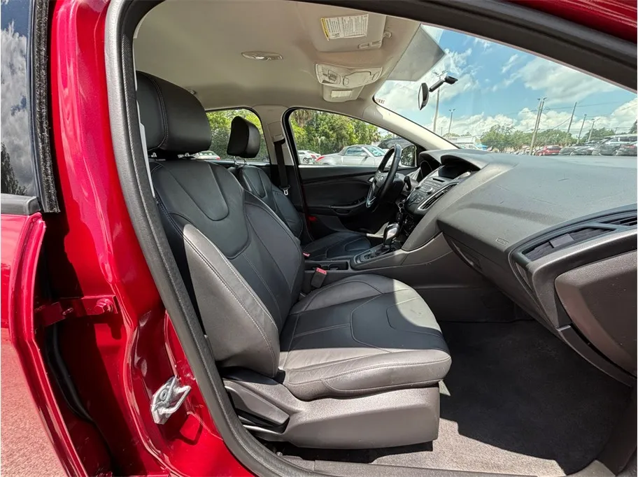 Ford Focus photo 33