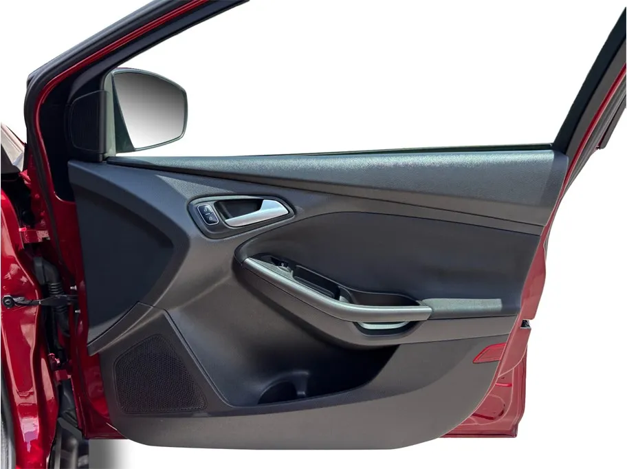 Ford Focus photo 34