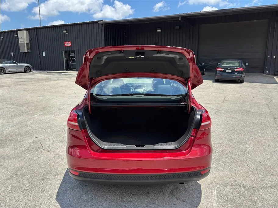 Ford Focus photo 36
