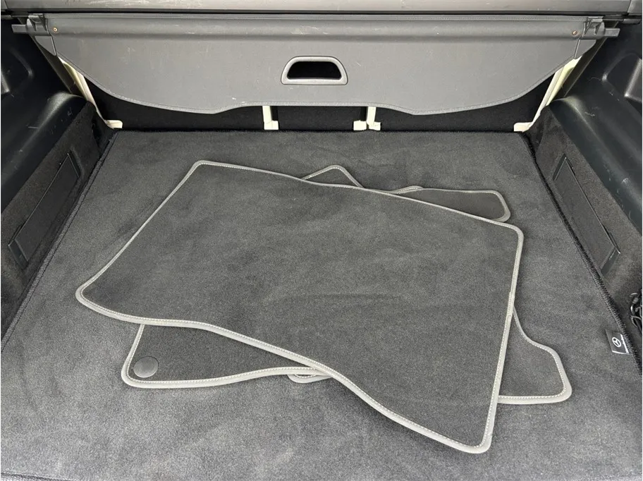 Mercedes-Benz GLB photo 49