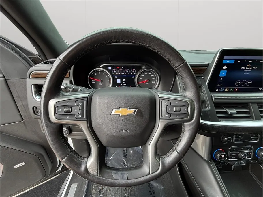Chevrolet Suburban photo 29