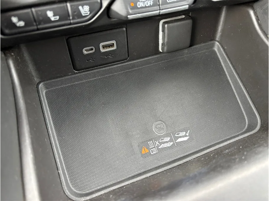 Chevrolet Suburban photo 38