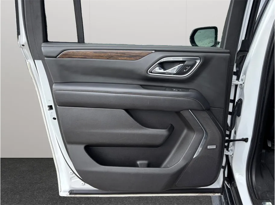 Chevrolet Suburban photo 41