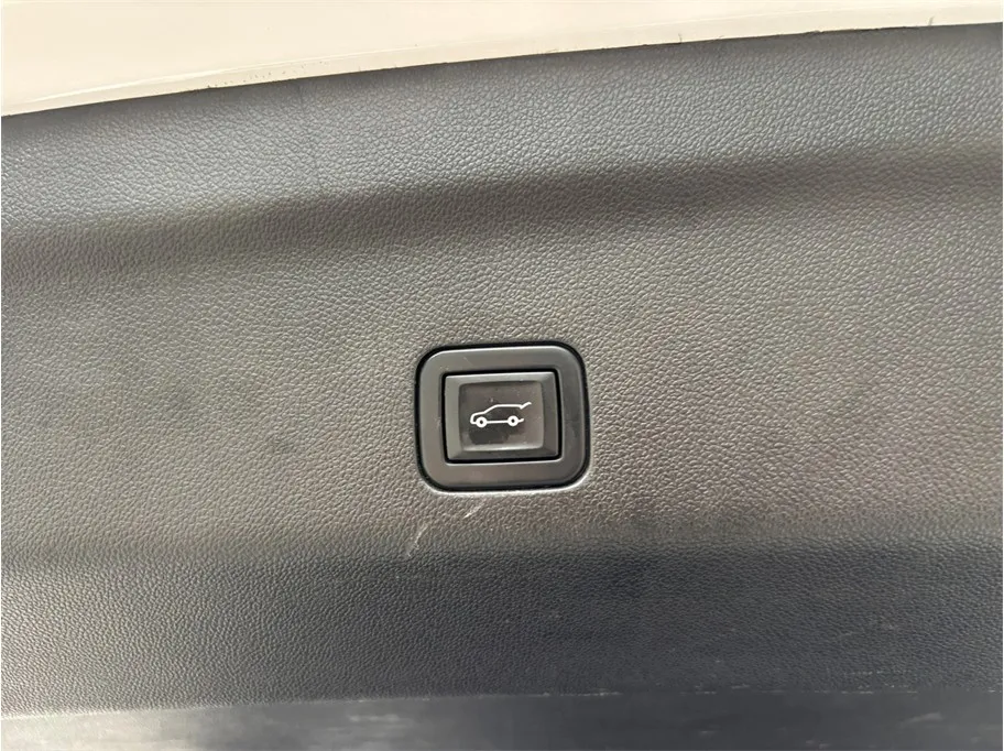 Chevrolet Suburban photo 52