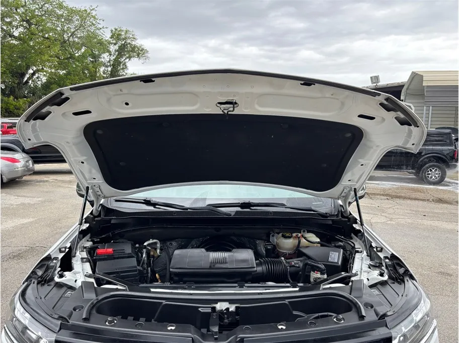 Chevrolet Suburban photo 53
