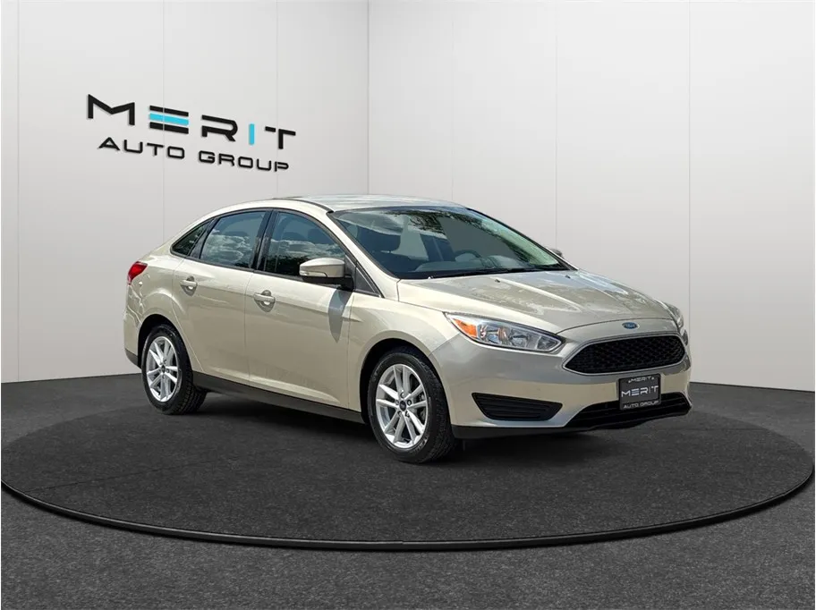 Gold 2017 Ford Focus SE Sedan 4D for sale in Jacksonville, FL