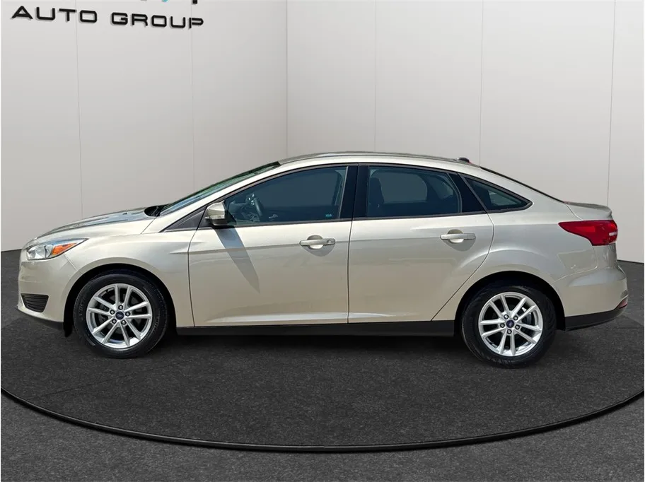 Ford Focus photo 5