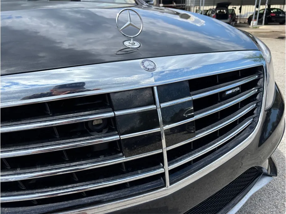 Mercedes-Benz S-Class photo 15