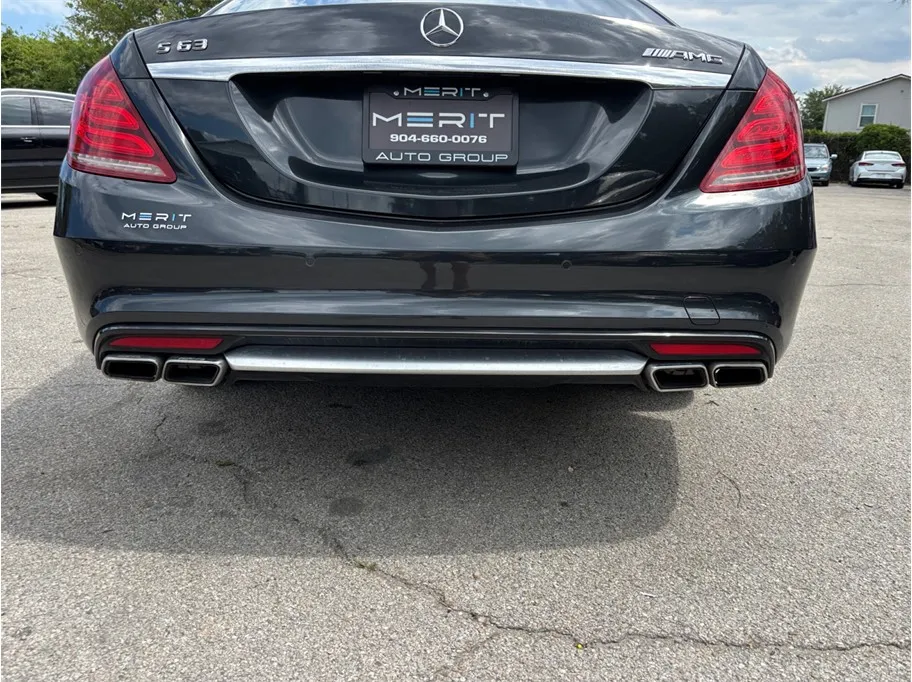 Mercedes-Benz S-Class photo 17