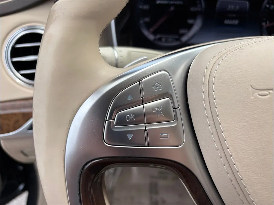 Mercedes-Benz S-Class photo 29