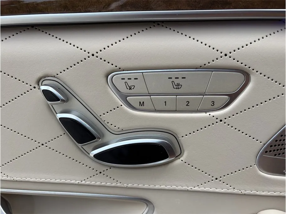 Mercedes-Benz S-Class photo 44