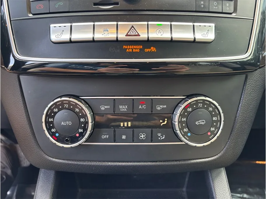 Mercedes-Benz GLS photo 29