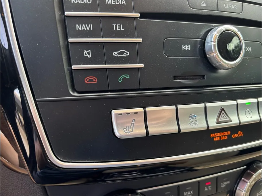 Mercedes-Benz GLS photo 30