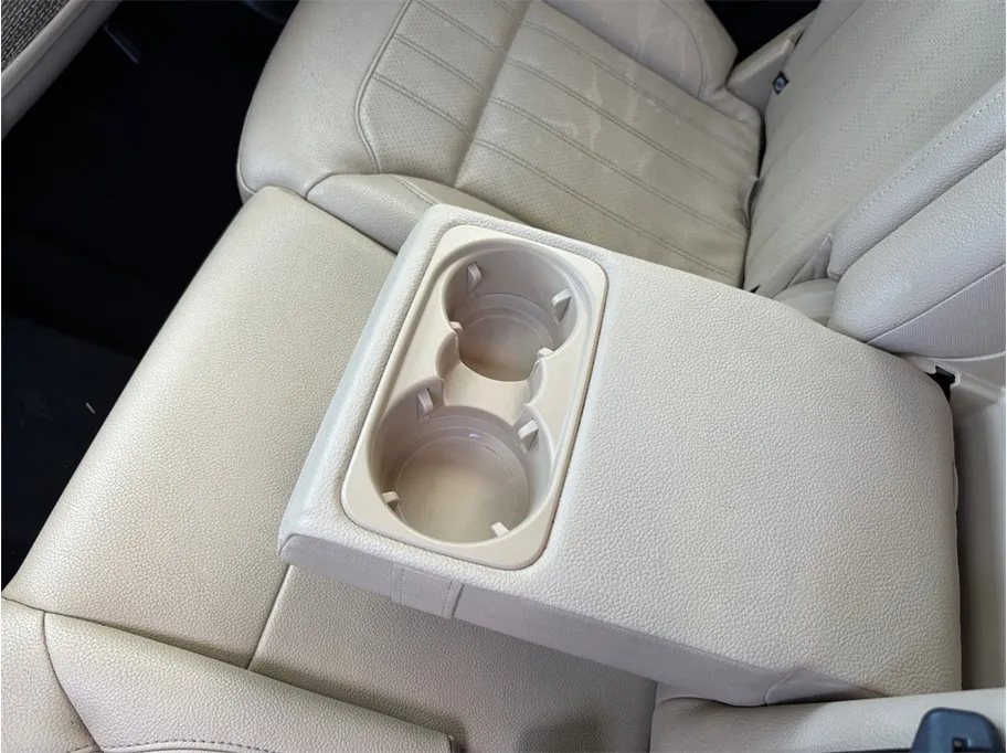 Mercedes-Benz GLS photo 39