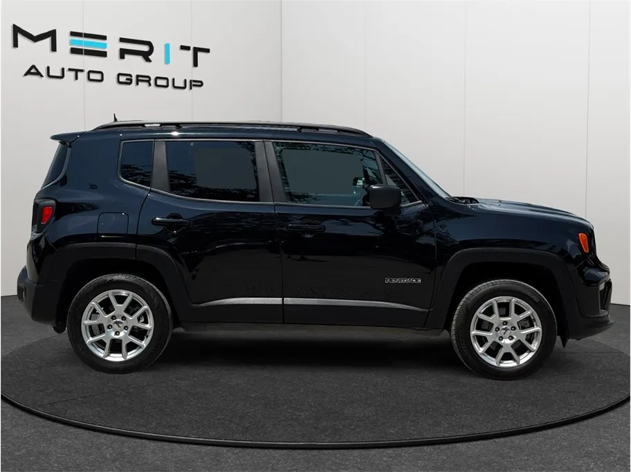 Jeep Renegade photo 10