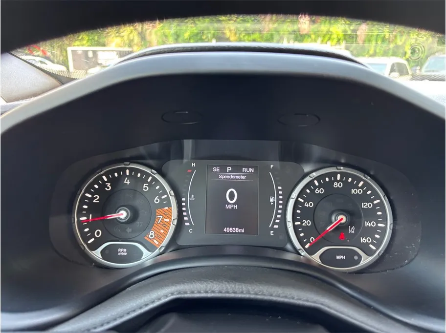 Jeep Renegade photo 20