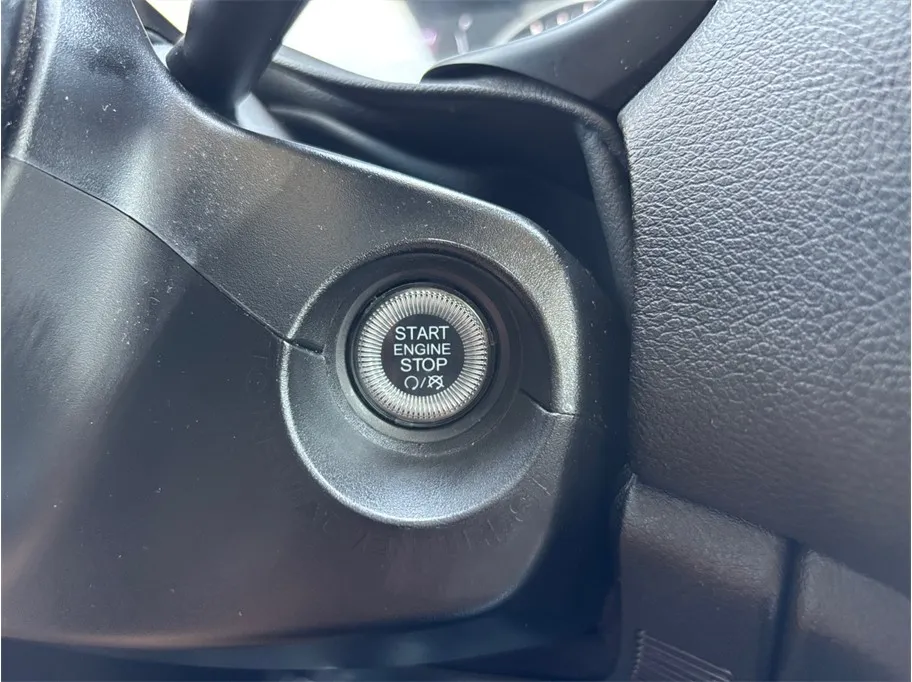 Jeep Renegade photo 24