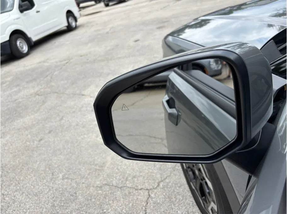 2025 Hyundai Santa Fe SEL - Photo 19