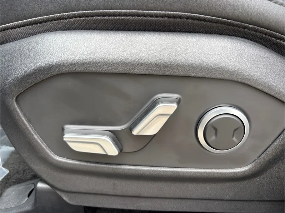 2025 Hyundai Santa Fe SEL - Photo 21