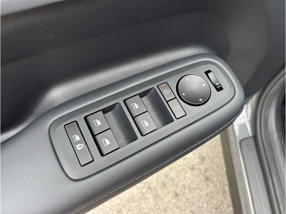 2025 Hyundai Santa Fe SEL - Photo 23