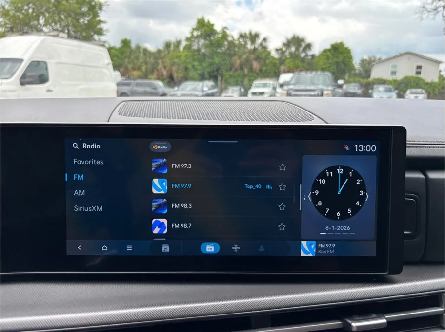 2025 Hyundai Santa Fe SEL - Photo 28