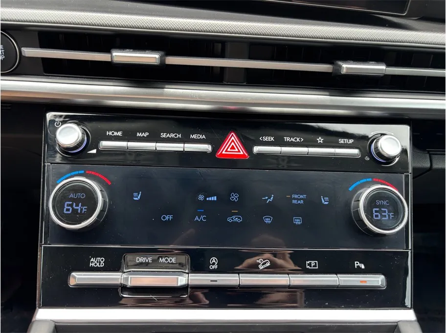 2025 Hyundai Santa Fe SEL - Photo 30