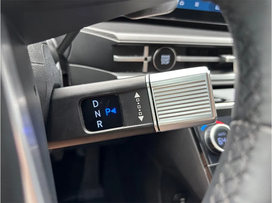 2025 Hyundai Santa Fe SEL - Photo 33