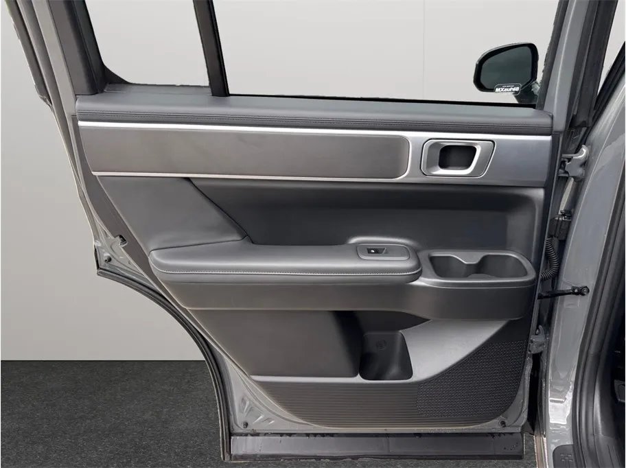 2025 Hyundai Santa Fe SEL - Photo 35