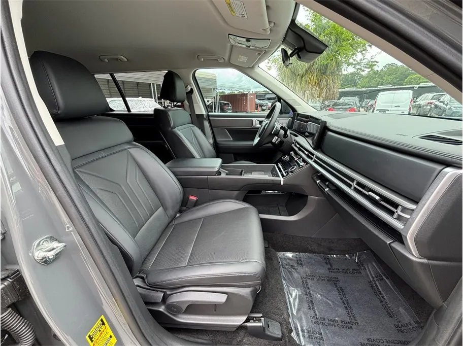 2025 Hyundai Santa Fe SEL - Photo 40