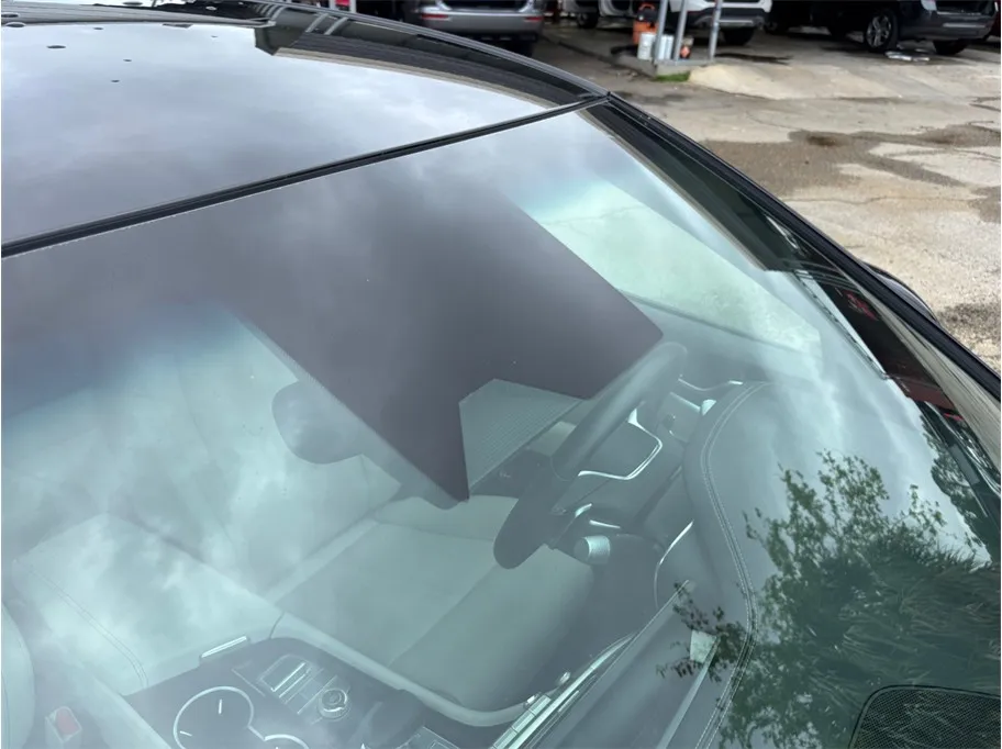 2025 GENESIS G70 Standard - Photo 12