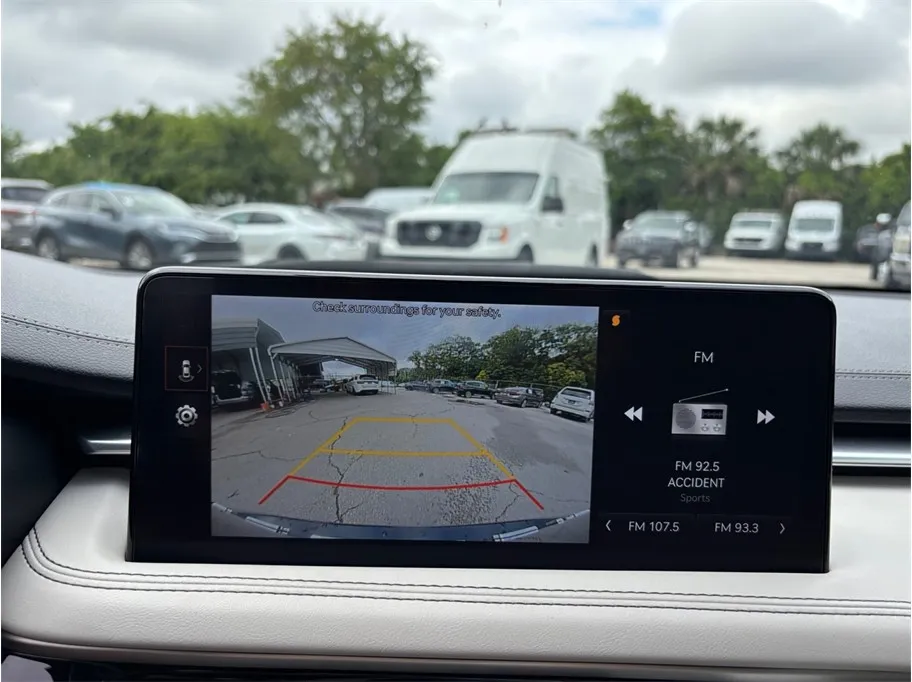 2025 GENESIS G70 Standard - Photo 30